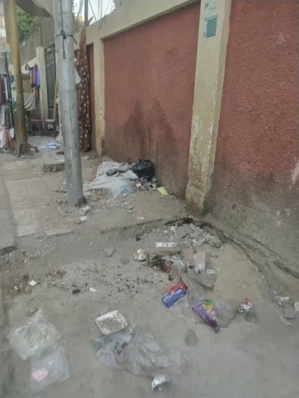 بجوار صور المدرسه 