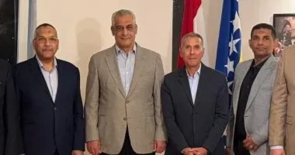 وزير الدولة للإنتاج الحربي يلتقي سفير مصر لدى البوسن