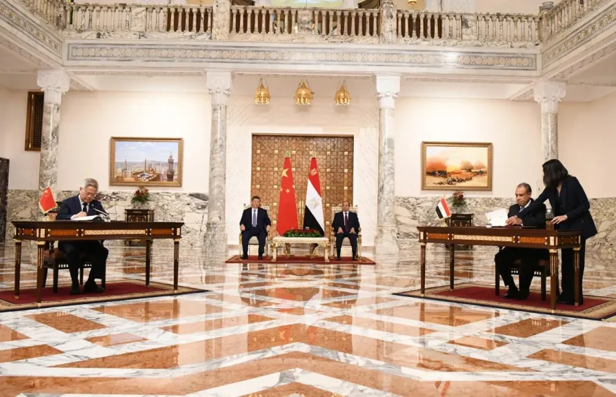 استقبال ومباحثات السيد الرئيس عبدالفتاح السيسي ونظيره الصيني