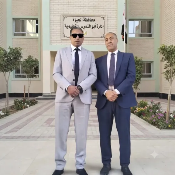الاستاذ أيمن محفوظ زعفان 