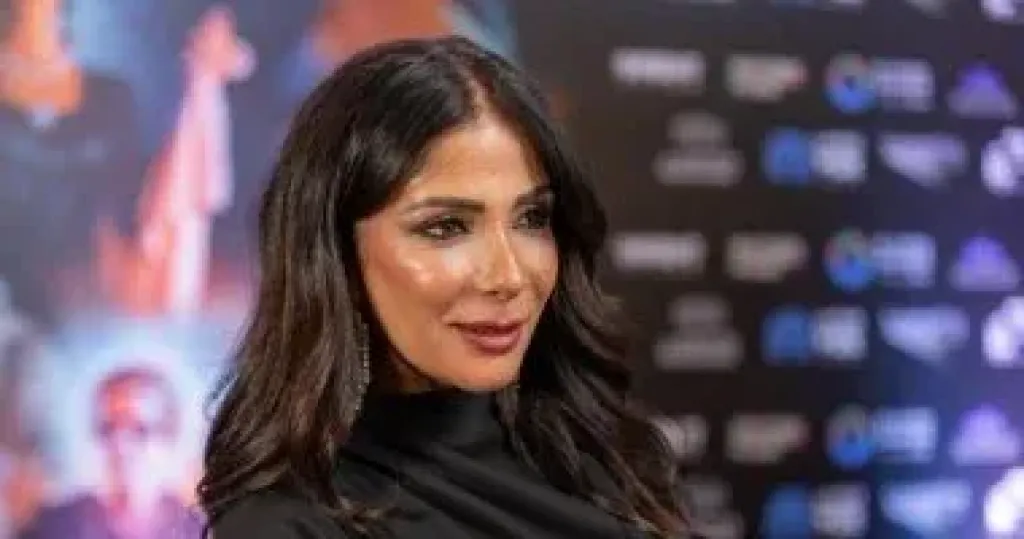مني زكي