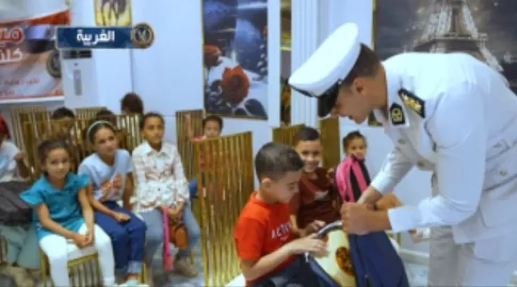 الداخلية توزع حقائب مدرسية مجانية على الأطفال بجميع المحافظات
