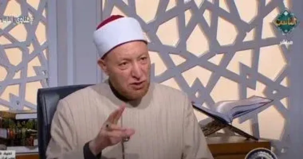 الشيخ عويضة عثمان  