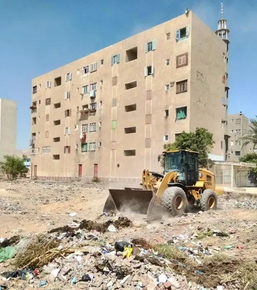 جانب من متابعه 