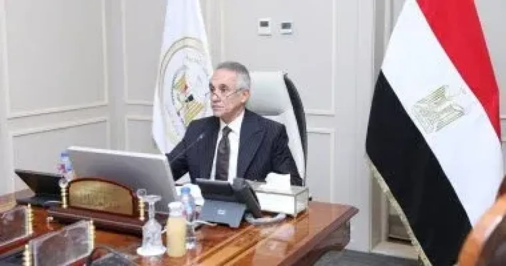 وزيرا العدل والتنمية المحلية والبيئة يشهدان بدء تشغيل 6 فروع توثيق في 5 محافظات