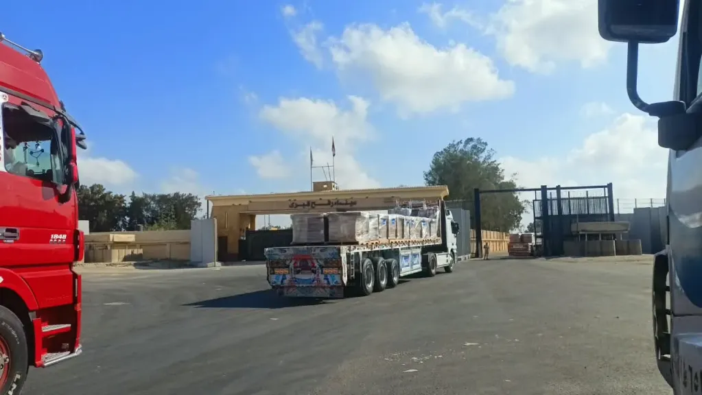 القافلة الـ 275 من زاد العزة