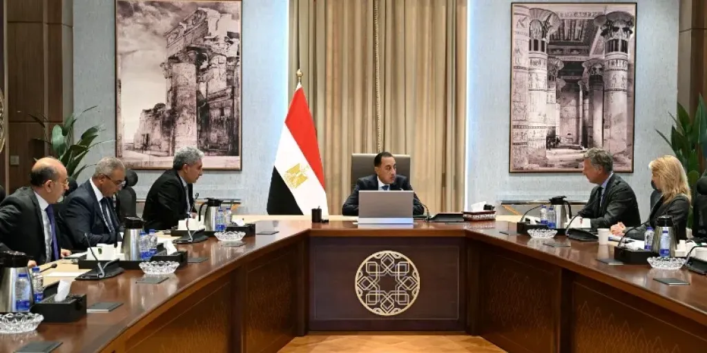 الدكتور مصطفى مدبولي و سيباستيان بازين، رئيس مجلس الإدارة لشركة أكور الفرنسية