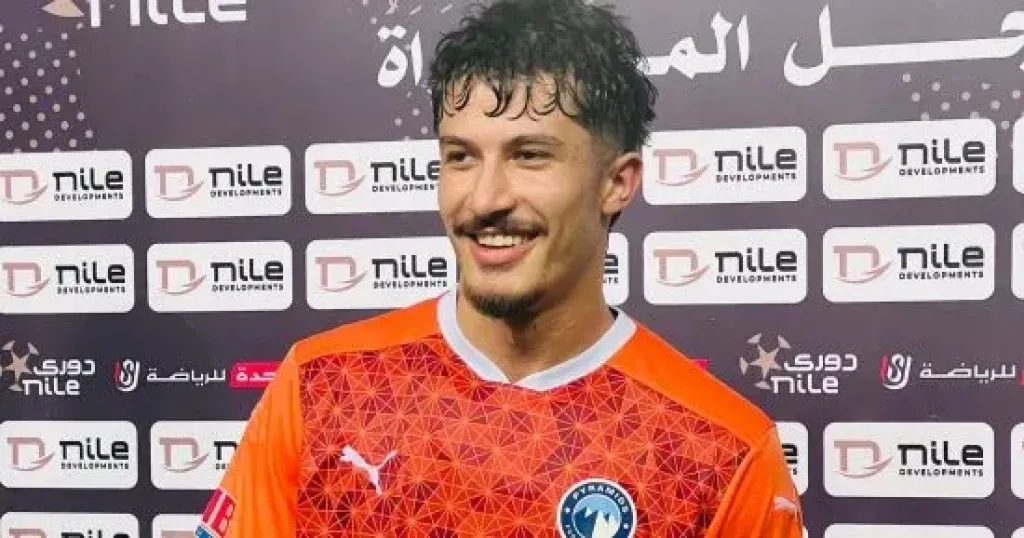 اسامة جلال  