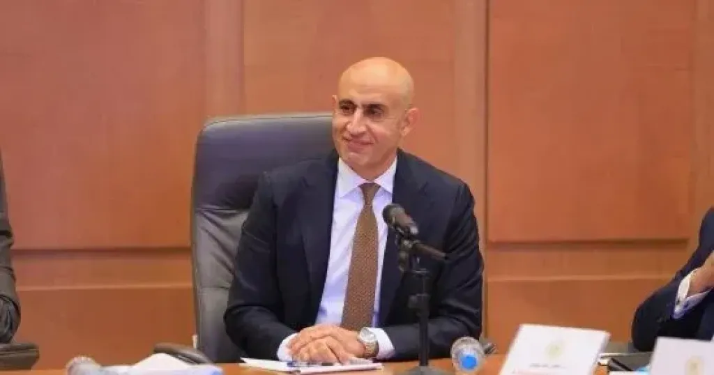 محمد عبد اللطيف وزير التعليم
