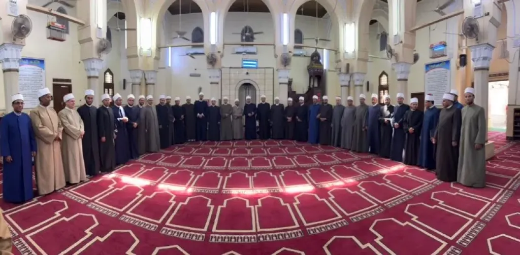 جانب من القافلة