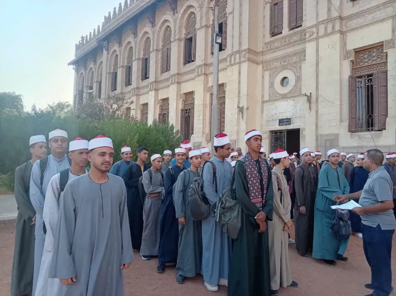 طلاب المعاهد الأزهرية