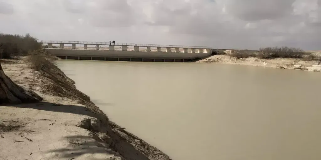السيول