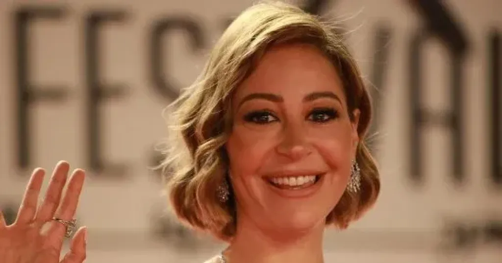 منة شلبي 