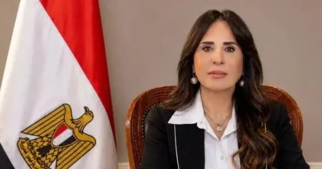 وزيرة الاسكان