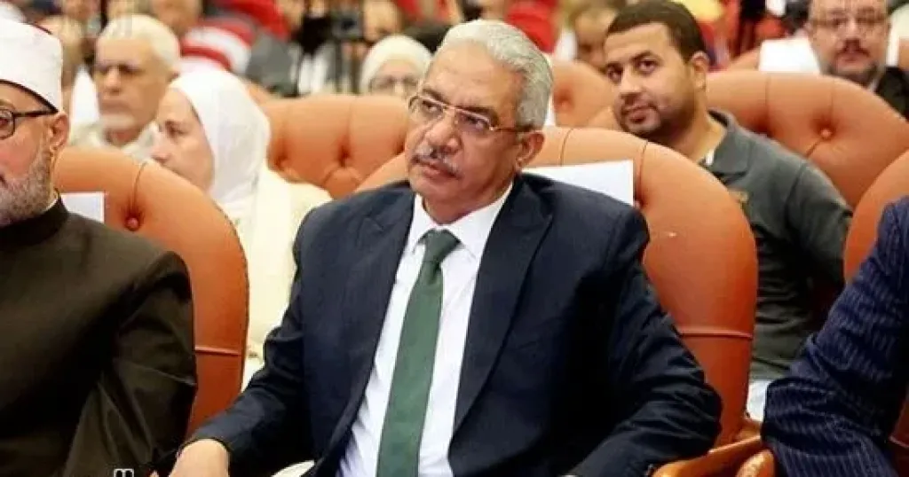 الدكتور محمود صديق