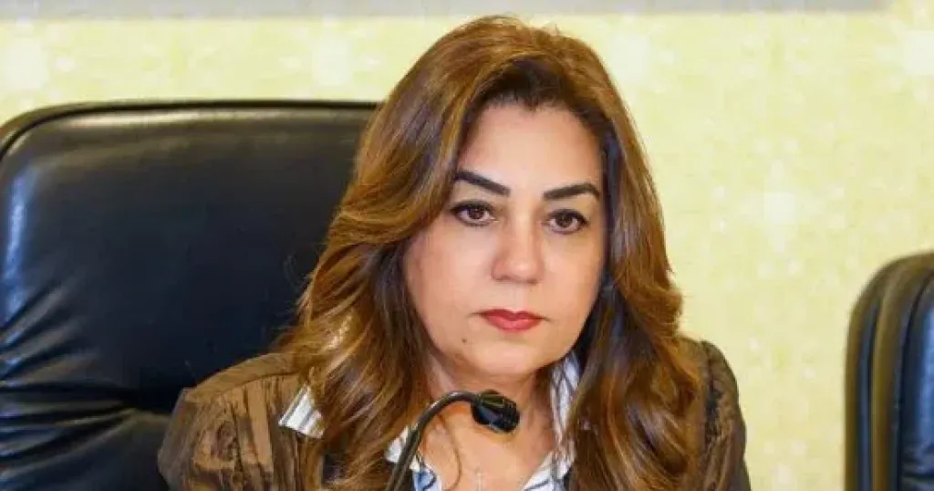 منال عوض 