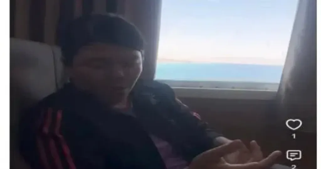   سائحة أجنبية  