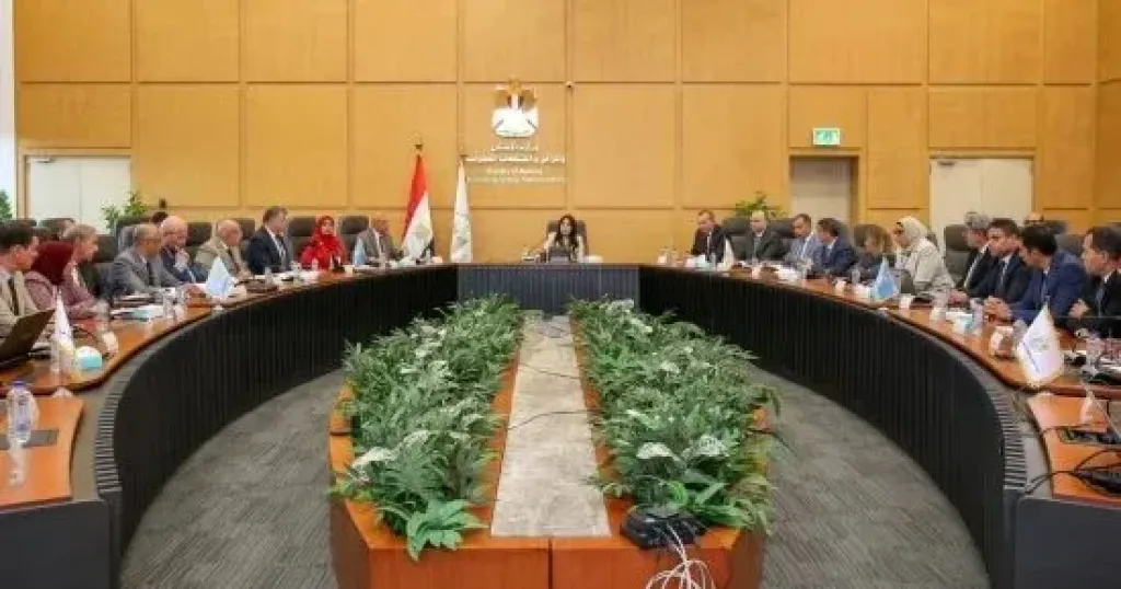 وزيرة الاسكان
