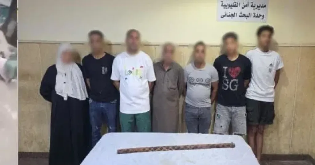 المتهمين 