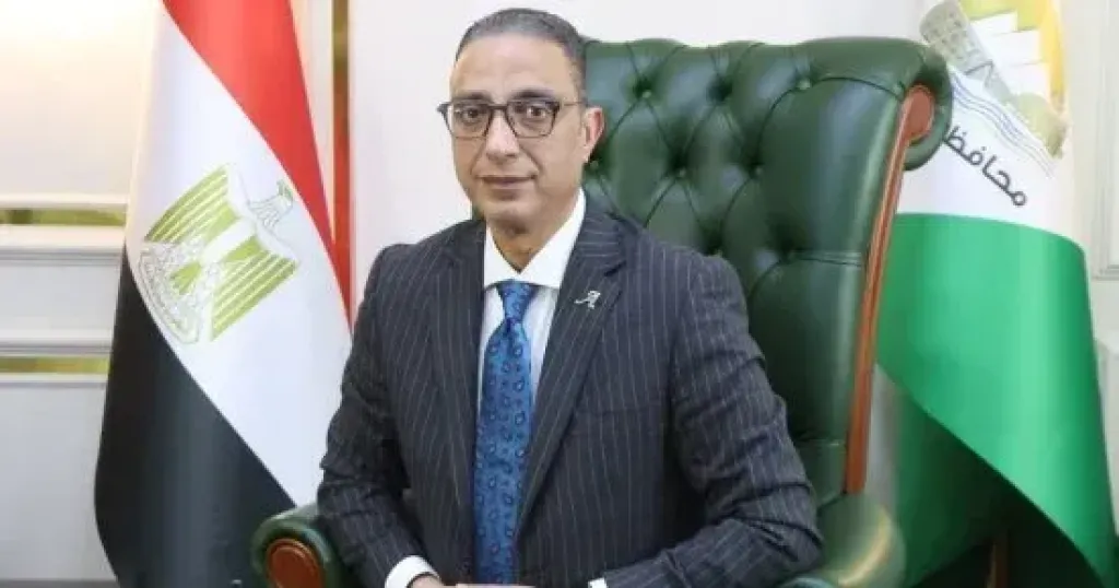 الدكتور أحمد الأنصاري محافظ الجيزة