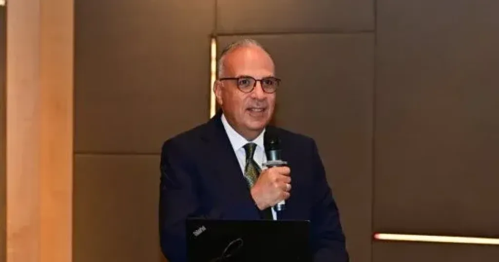 وزير الري 