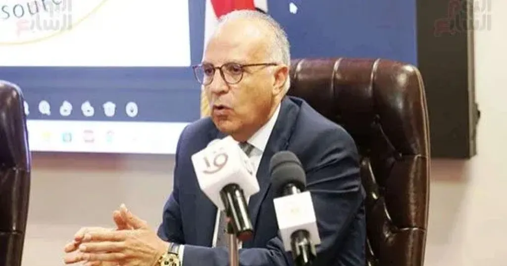 وزير الري 
