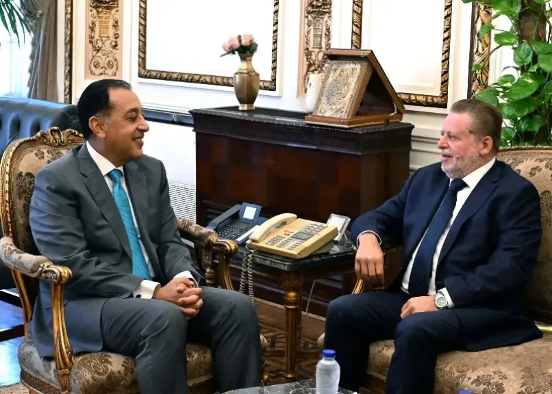 لقاء رئيس الوزراء مع محافظ البنك المركزي
