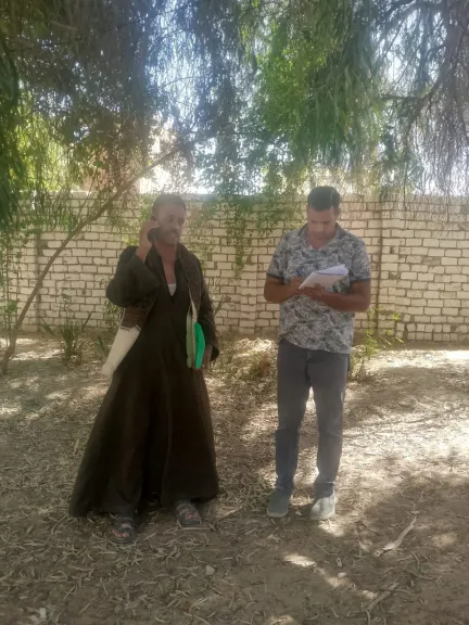 جانب من متابعه 