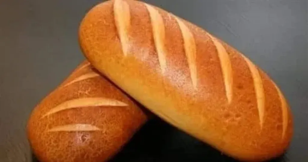 عيش فينو