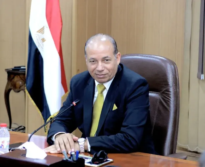 الدكتور شريف خاطر رئيس جامعة المنصورة