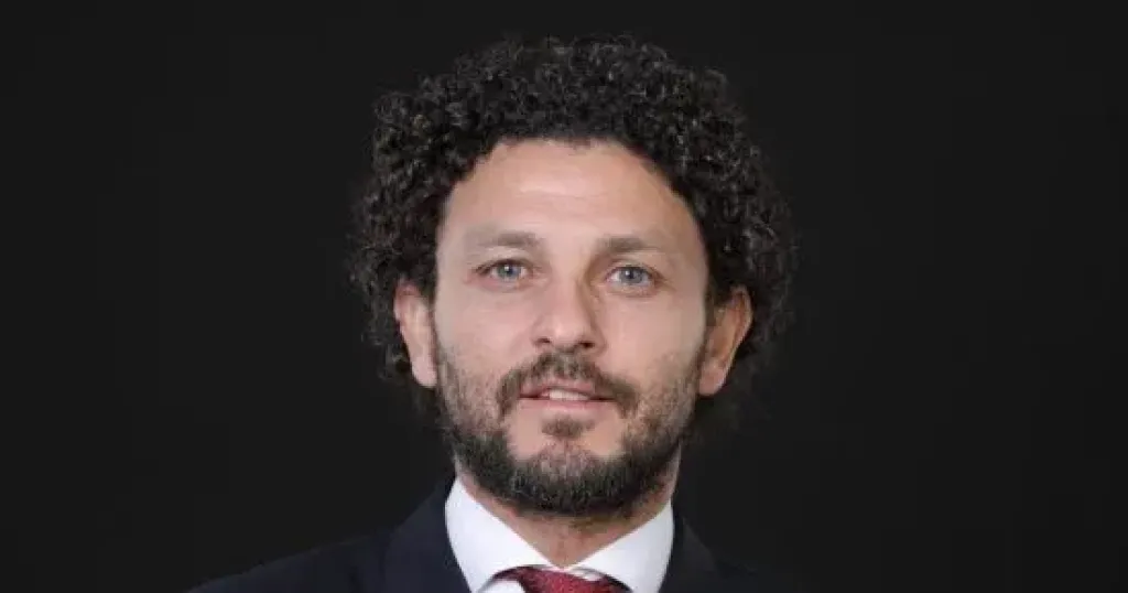 حسام غالي 