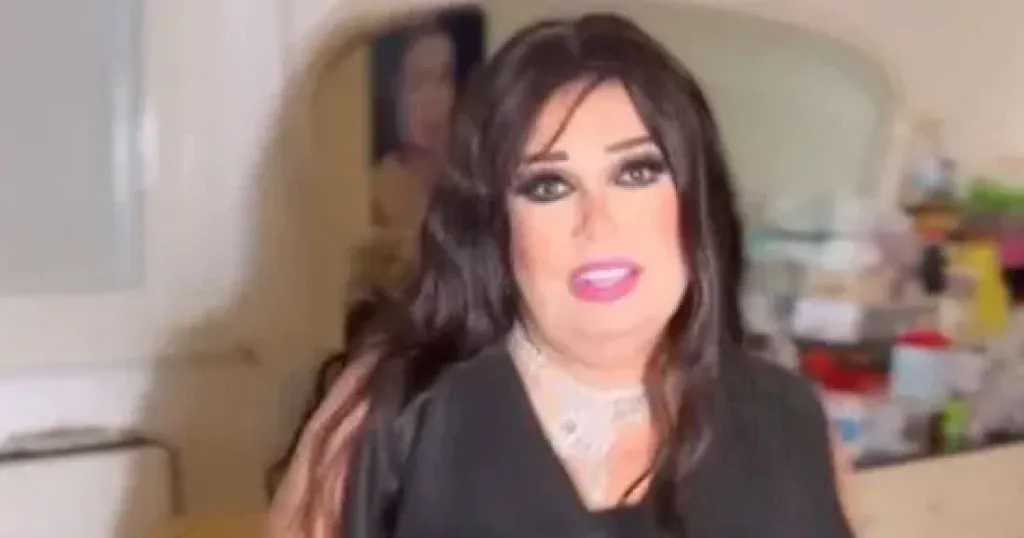 فيفي عبدة 