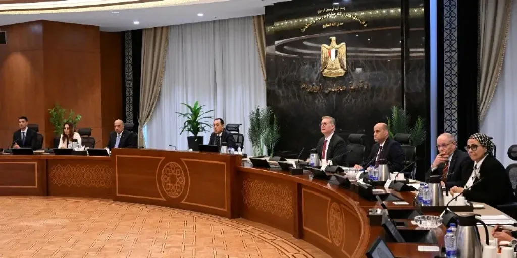 الدكتور مصطفى مدبولي، رئيس مجلس الوزراء خلال اجتماعه 