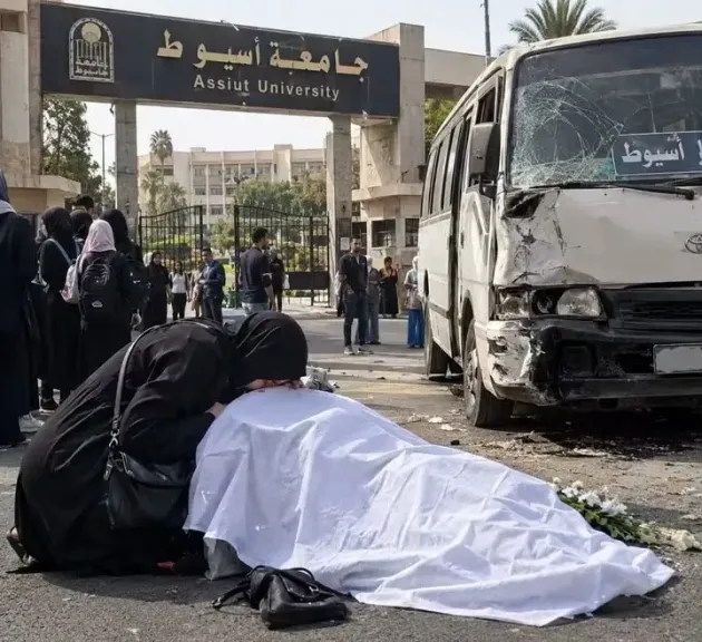 جانب من متابعة 