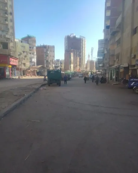 جانب من مكان السوق بعد نقله