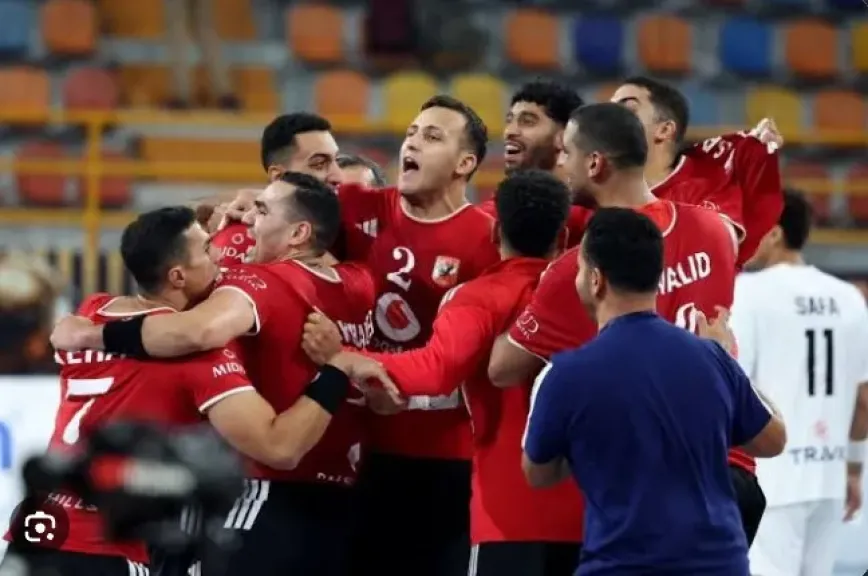  فريقي الأهلي لكرة اليد 