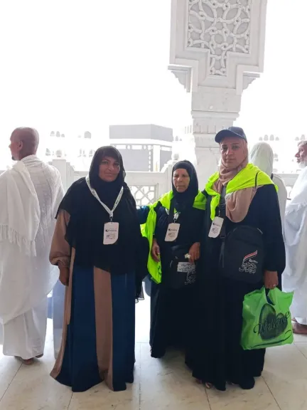 وصول مستفيدي «تكافل وكرامة» بالجيزة إلى الأراضي المقدسة لأداء مناسك العمرة المجانية 