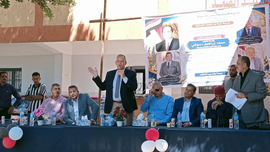 جانب من متابعة 