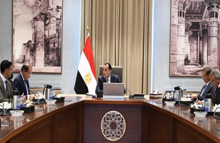 رئيس الوزراء يتابع جهود توفير الأسمدة الزراعية ومستجدات خطوات حوكمة منظومة صرفها للمزارعين