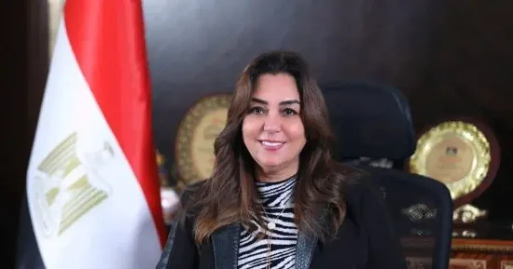 منال عوض 
