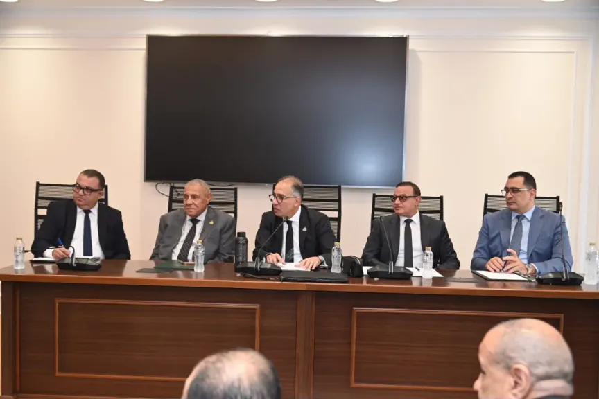 لجنة  الإسكان والمرافق العامة والتعمير بمجلس النواب