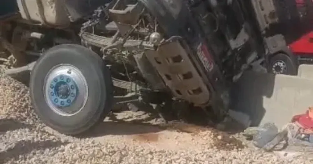 حادث سيارة نقل 