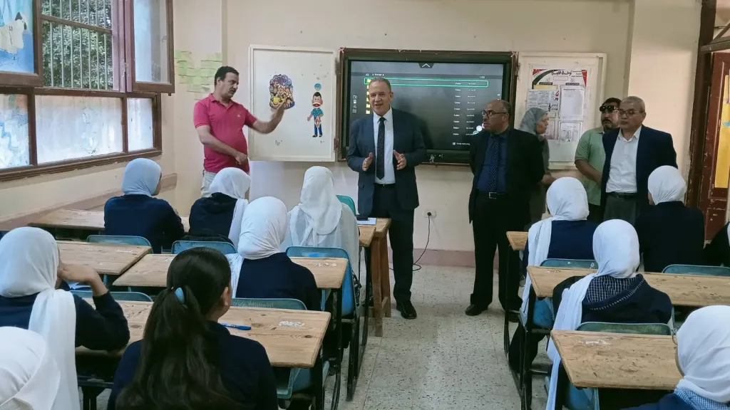 جانب من متابعة 