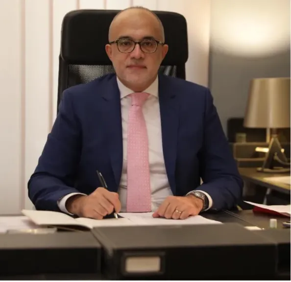 معتز صدقى