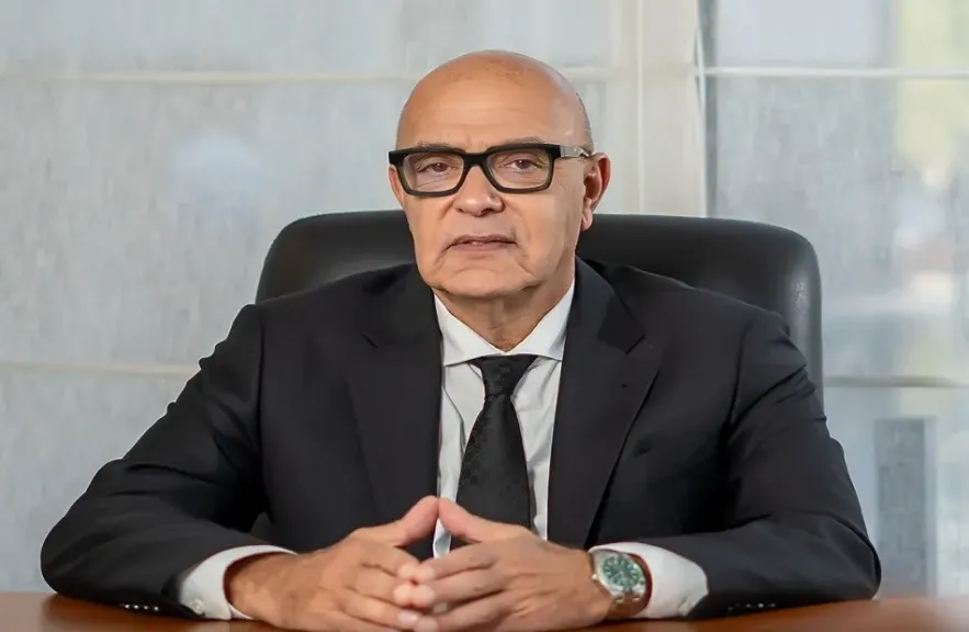 النائب أحمد صبور عضو مجلس الشيوخ