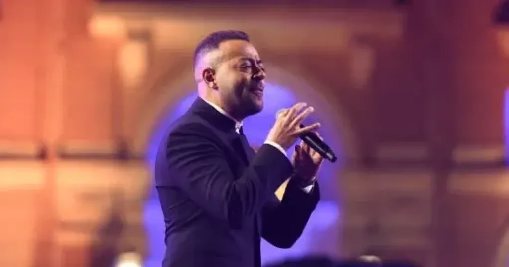 تامر عاشور 