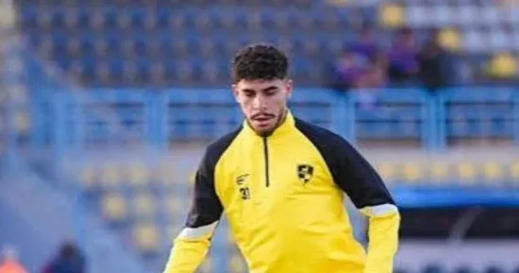 محمود عادل  