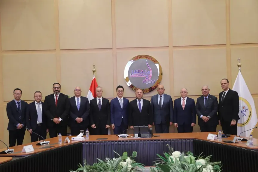 توقيع مذكرة تفاهم لإنشاء محطة الإسكندرية للصب الجاف الغير نظيف بميناء المكس