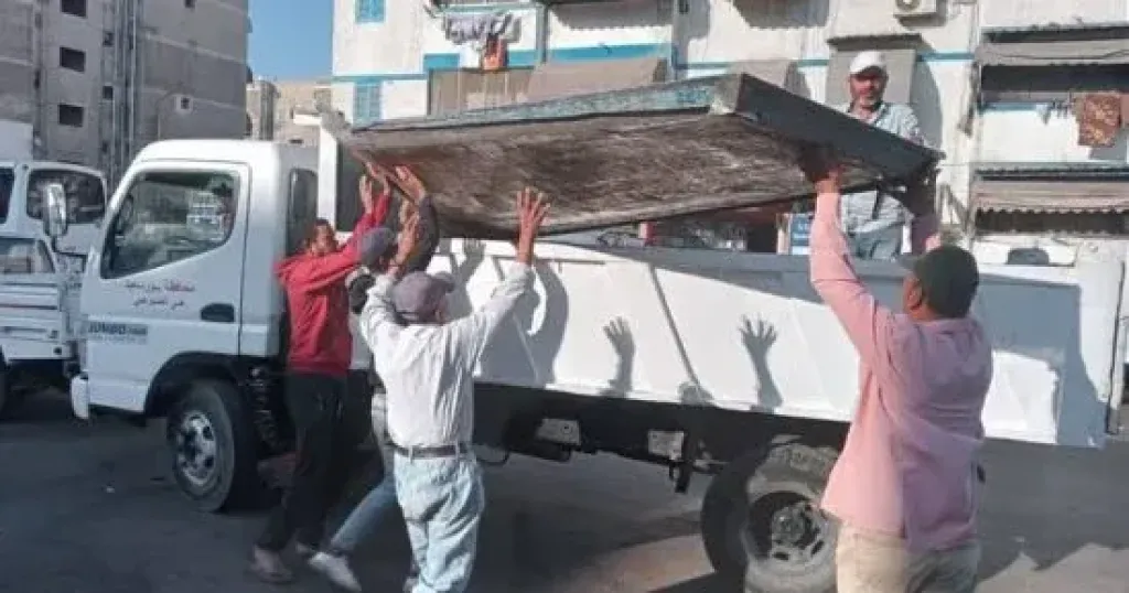 جانب من الحملات 