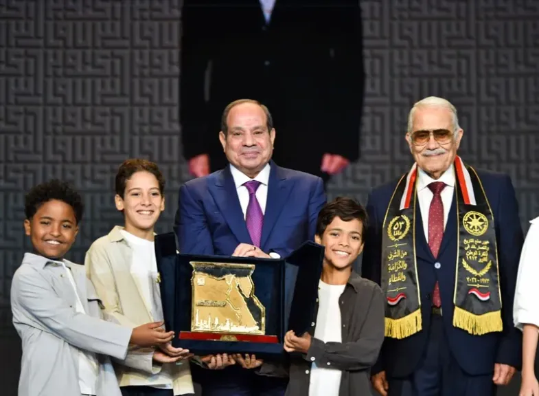 الرئيس عبد الفتاح السيسي، فقرة بعنوان تراب مصر أغلى من الذهب